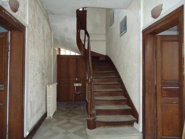 Immeuble à vendre à Dun-le-Palestel en Creuse (23800), ref : 965