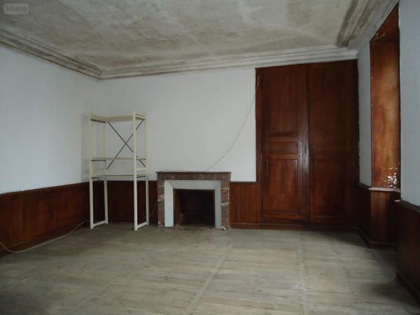 Immeuble à vendre à Dun-le-Palestel en Creuse (23800), ref : 965