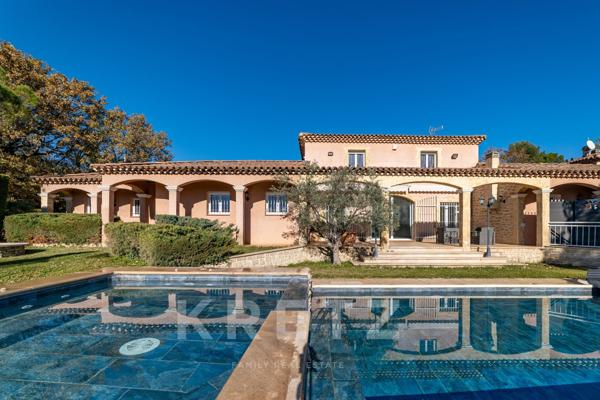 PROPRIÉTÉ DE 2 VILLAS DE PRESTIGE IDÉAL INVESTISSEMENT / CHAMBRES D'HÔTES / GÎTE