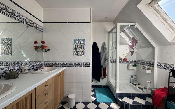 Maison à vendre    7 pièces • 210 m2 Boissise-le-Roi