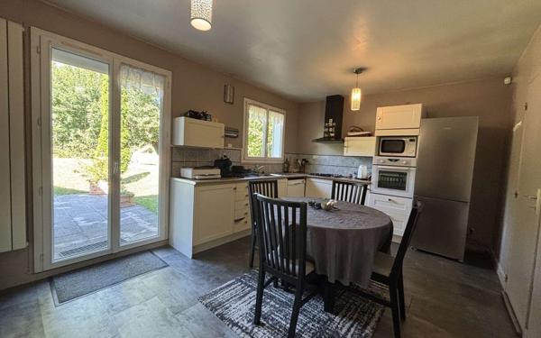 Maison à vendre    7 pièces • 210 m2 Boissise-le-Roi