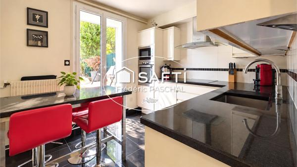 Maison 7 pièces, 5 chambres + Garage / Jardin / Terrasse