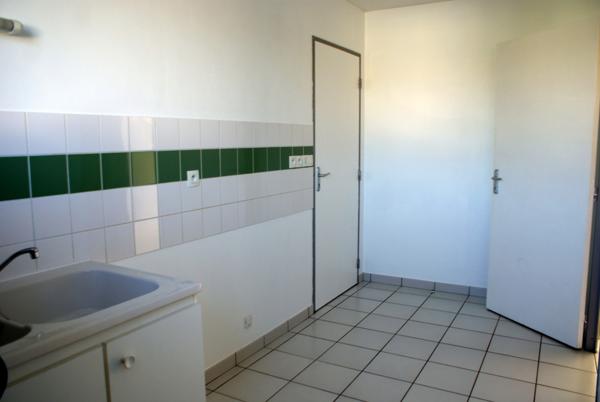 Location Maison T3 avec jardin - VOUNEUIL s/BIARD