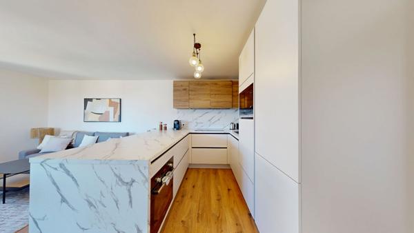 Appartement 4 pièce(s) 81.8 m2