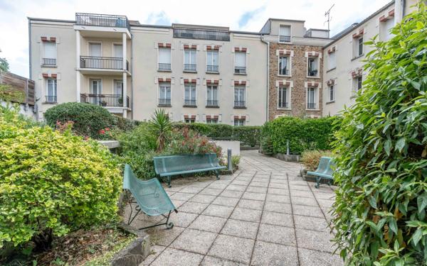 Appartement à vendre    4 pièces • 87,71 m2 Maisons-Alfort