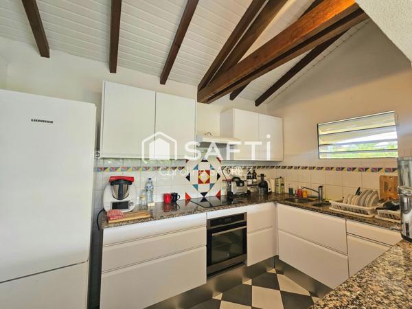 Tartane – Maison ventilée avec entrée indépendante et potentiel locatif, superficie totale : 147m2