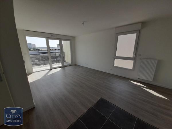 Appartement à louer 3 pièces 62m²