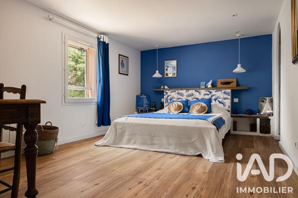 Maison à vendre 10 pièces 250 m² Sanary-sur-Mer