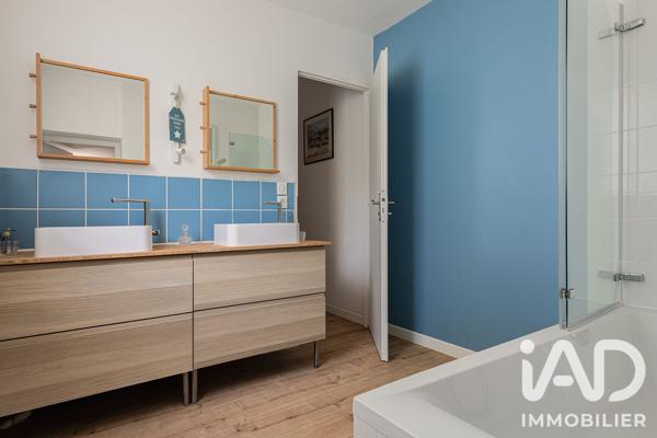 Maison à vendre 10 pièces 250 m² Sanary-sur-Mer