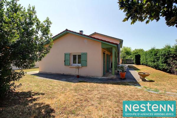 Maison familiale fonctionnelle jardin, garage et stationnements 69150 Décines Charpieu