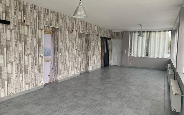 Appartement à louer    3 pièces • 117 m2 Le Creusot