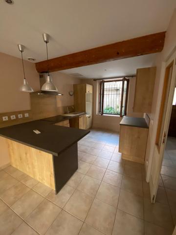 MAISON DE VILLAGE SUR BRAM  Bram (11150)