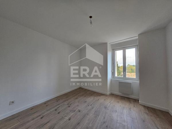 Maison à vendre Roullet Saint Estephe - 3 chambres