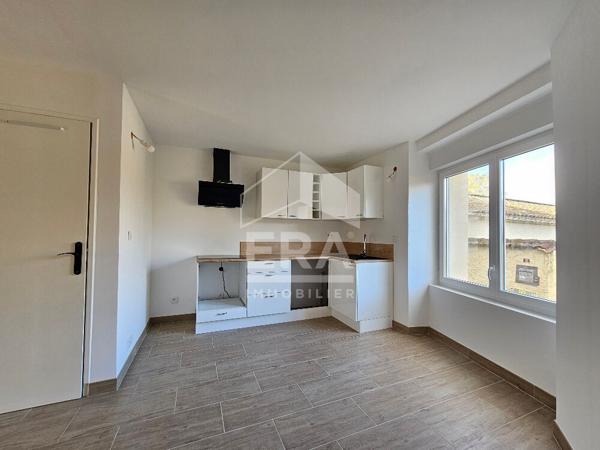 Maison à vendre Roullet Saint Estephe - 3 chambres