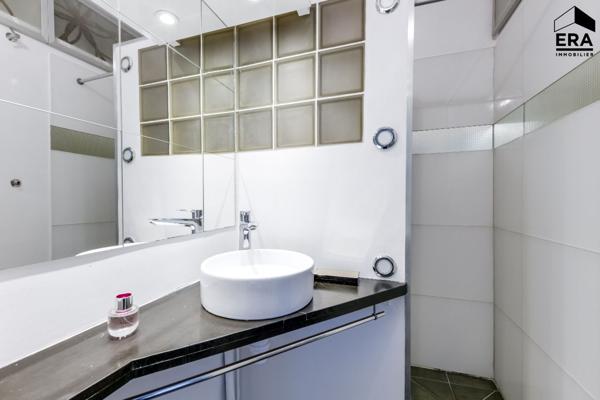 LOCATION MEUBLEE - COURBEVOIE-BECON - STUDIO/2 PIECES