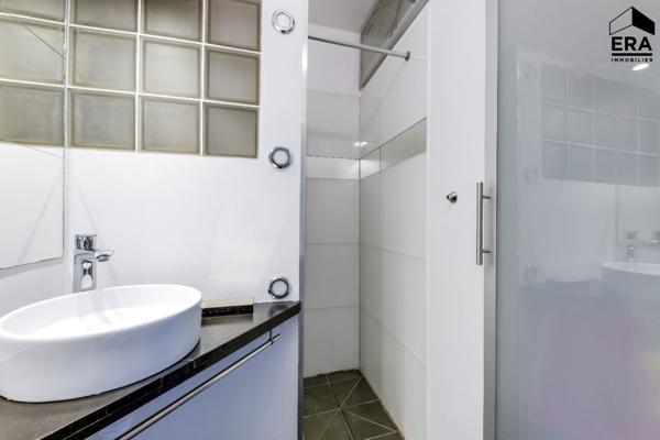 LOCATION MEUBLEE - COURBEVOIE-BECON - STUDIO/2 PIECES