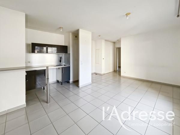 À LOUER ? MARSEILLE 12e LES 3 LUCS ? T3 59 m² AVEC TERRASSE & 3 STATIONNEMENTS