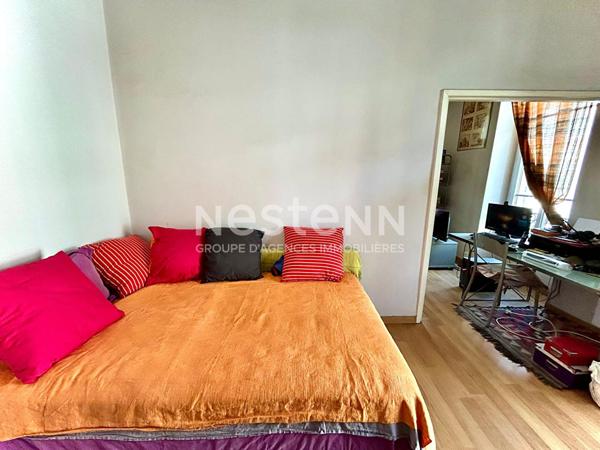 Exclusivité NESTENN Nice Port - Charmant appartement 3 pièces à rafraîchir à Riquier