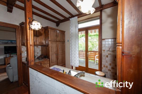 Maison
         5 pièces
        - 137 m² Exclusivité 242 500 € *