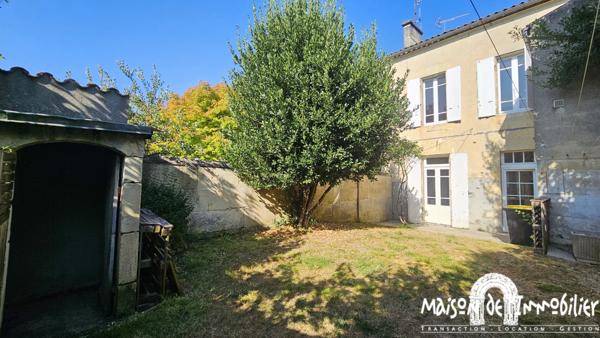 Location Maison de ville - 4 chambres - 116m² - Jardin - COGNAC Quartier Jardin Public
