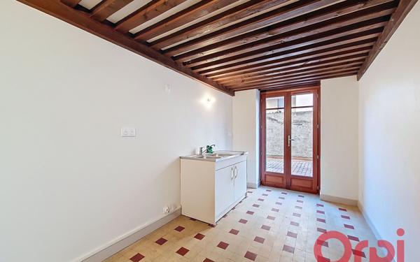 Appartement à louer    5 pièces • 117 m2 Lyon 3