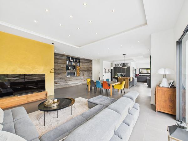 DEMEURE DE PRESTIGE JAILLANS 20MN VALENCE 26000 265 m² SUR PARCELLE 1783 m²
