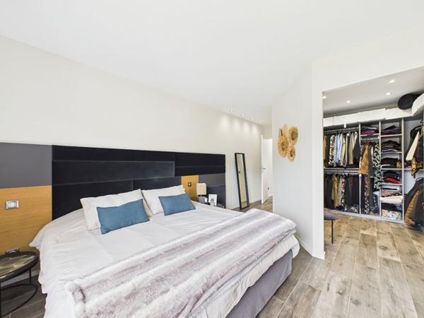 DEMEURE DE PRESTIGE JAILLANS 20MN VALENCE 26000 265 m² SUR PARCELLE 1783 m²