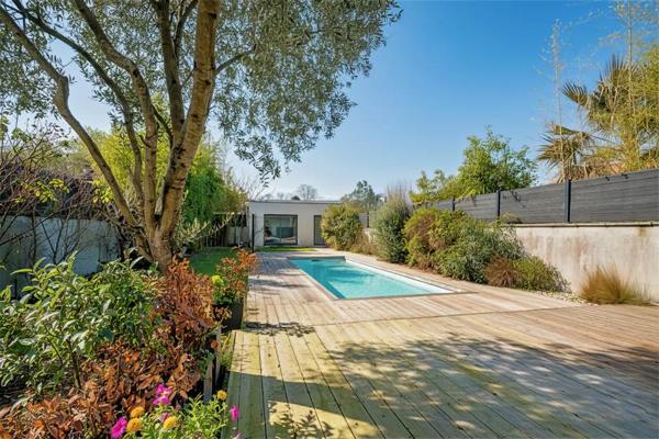 Maison à vendre |  Bordeaux |  7 pièces | 180 m²