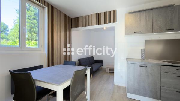 Appartement
         2 pièces
        - 32 m² 75 000 € *
