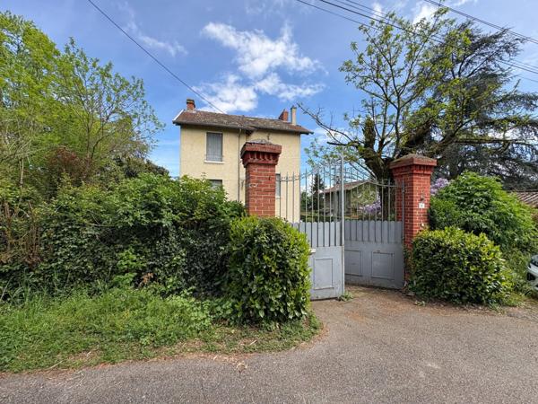 Maison à LA TOUR-DE-SALVAGNY, 69890 - 4 pièces 102m²