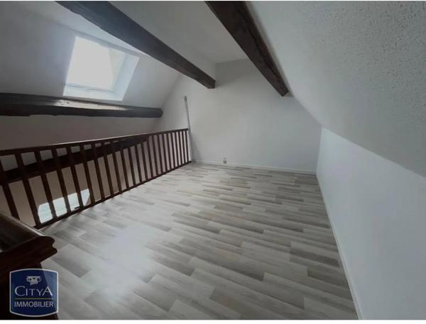 Appartement à louer 3 pièces 82.78m² Dijon (21000)