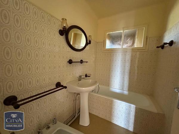 Appartement à louer 3 pièces 64.17m² Le Pontet (84130)