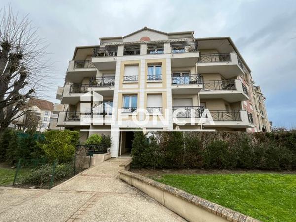 Location Appartement 2 pièces 37.5 m² - 19 RUE MARIE CURIE Chilly - Mazarin 91380