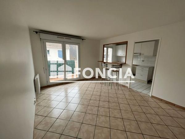 Location Appartement 2 pièces 37.5 m² - 19 RUE MARIE CURIE Chilly - Mazarin 91380