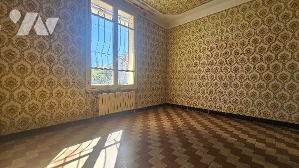 À vendre : Charmante maison T4 à rénover dans un lotissement paisible !