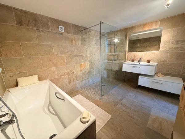 Vente Maison 10 pièces 297 m2 à Chartres
