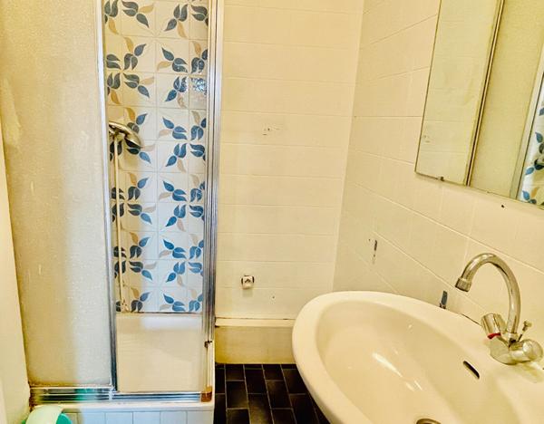 Appartement Versailles centre, 7 pièces avec balcon 150 m² parking double sous-sol cave ascenseur 5 chambres