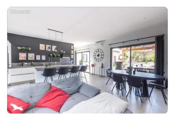 Clermont-l'Hérault (34800) Magnifique Villa T5 de 138m2 sur 1344m2 de terrain avec piscine