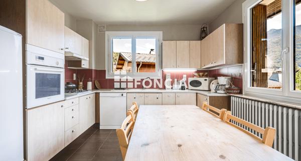 À vendre Maison 7 pièces 186 m² - Albertville 73200