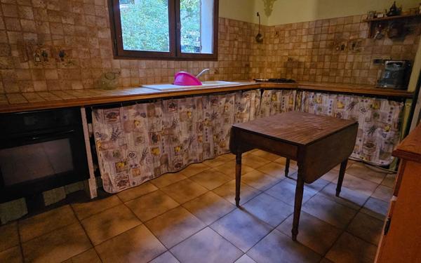 Maison à vendre    4 pièces •  Junas