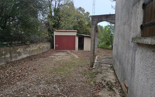 Maison à vendre    4 pièces •  Junas