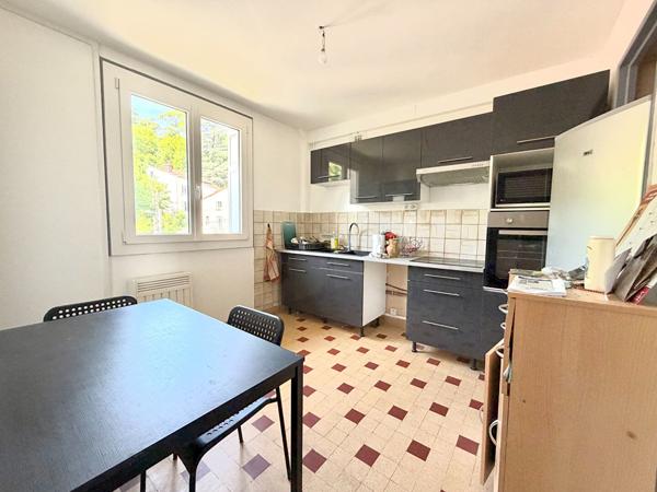 Appartement T3 60m² avec Balcon ? Dernier Étage, Lumineux & Calme