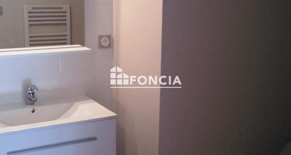 Location Studio 29.6 m² - Villeneuve-lès-avignon 30400