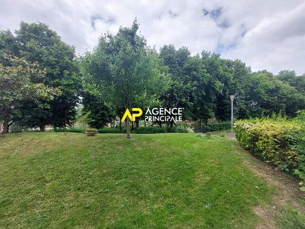 BEZONS _ Appartement 2 pièces 54 m2 €185 500 ** - Référence 4373