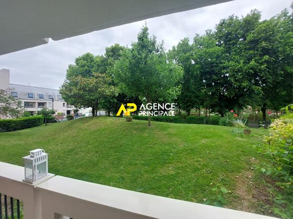 BEZONS _ Appartement 2 pièces 54 m2 €185 500 ** - Référence 4373