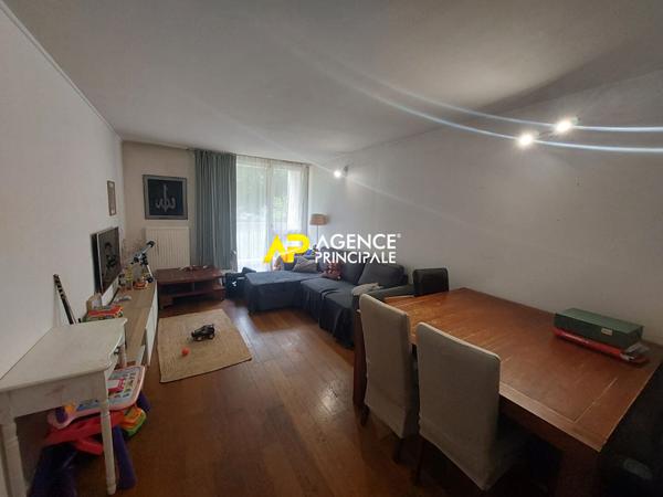 BEZONS _ Appartement 2 pièces 54 m2 €185 500 ** - Référence 4373