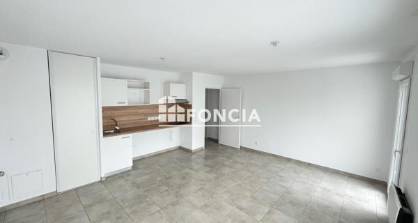 Location Appartement 3 pièces 63.75 m² - Perpignan 66000
