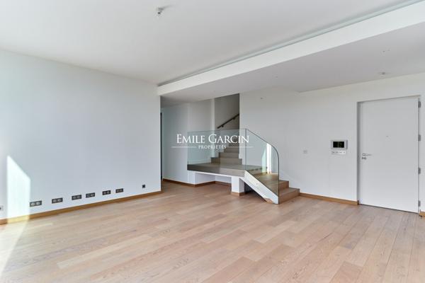 A vendre - Appartement - 160 m² - Paris - 75014 - Parc Montsouris  - terrasse de 90 m²