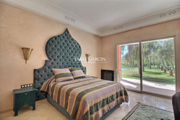 Propriété à vendre sur la route de Ouarzazate à Marrakech