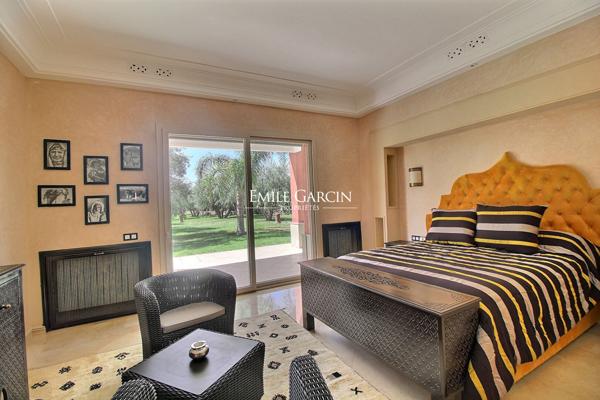 Propriété à vendre sur la route de Ouarzazate à Marrakech